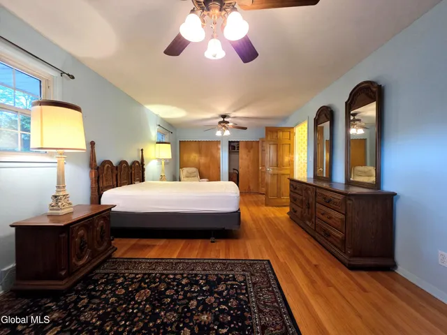 $424,900 | 5 Salisbury Road, Bethlehem, NY 12054