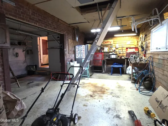 $424,900 | 5 Salisbury Road, Bethlehem, NY 12054