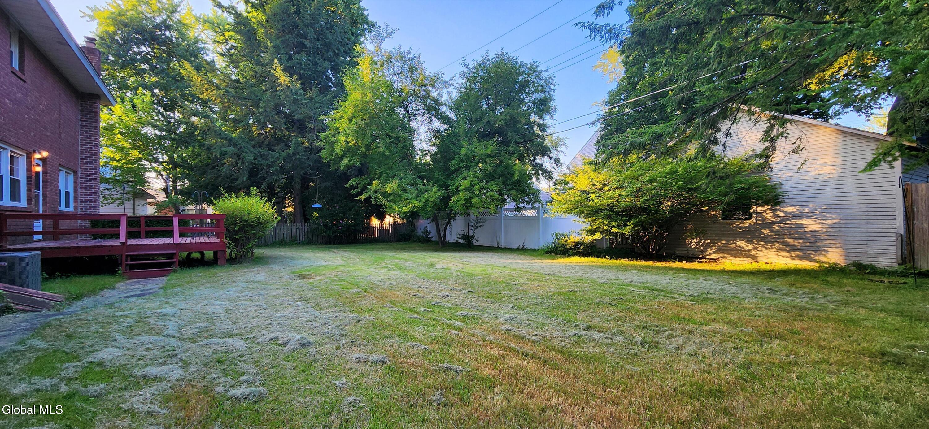 5 Salisbury Road Bethlehem, NY 12054 - Photo 8 of 40 20250723_192004