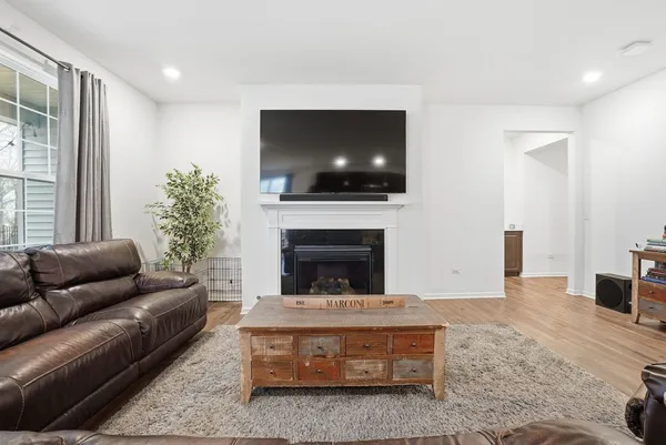 $423,000 | 14920 West Carver Crossing, Manhattan, IL 60442