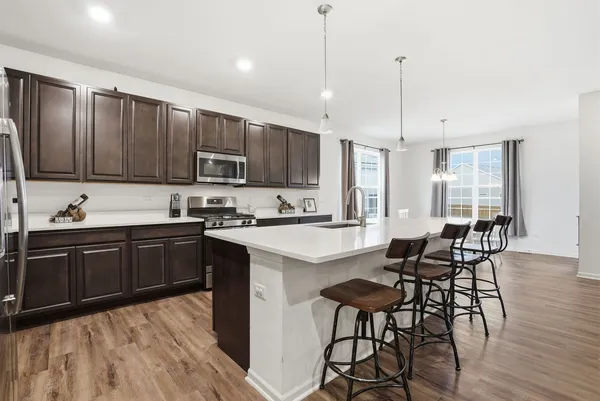 $423,000 | 14920 West Carver Crossing, Manhattan, IL 60442