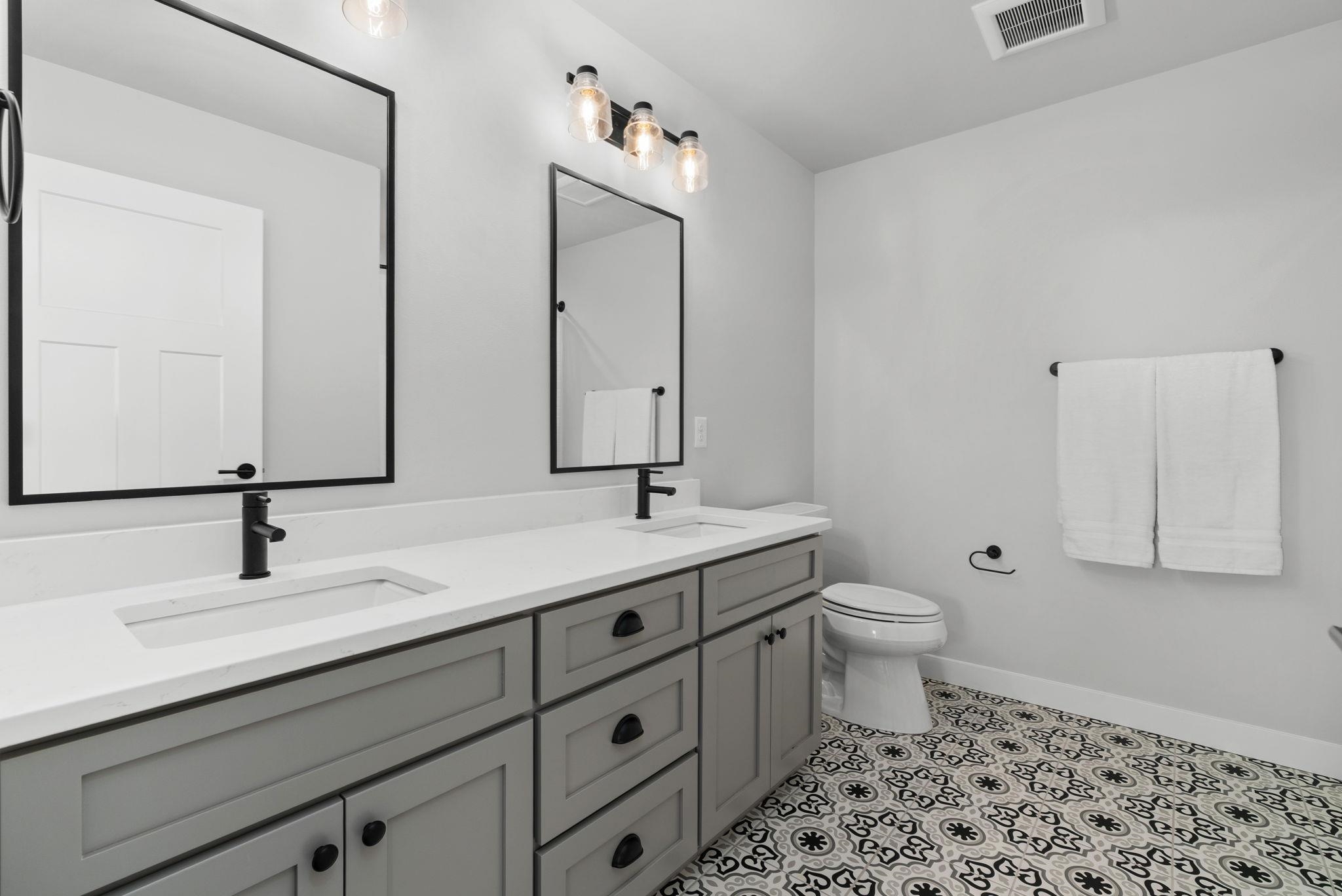 509 Fox Den Waunakee, WI 53597 - Photo 37 of 50