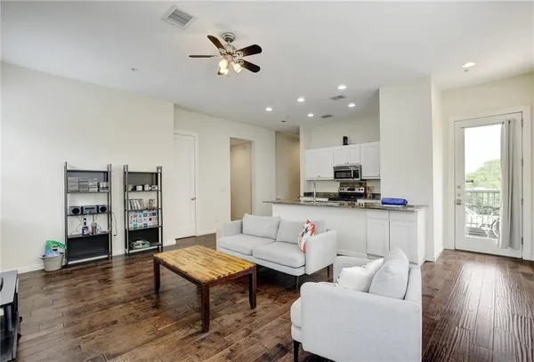 $475,000 | 2708 San Pedro Street, Unit 301, Austin, TX 78705