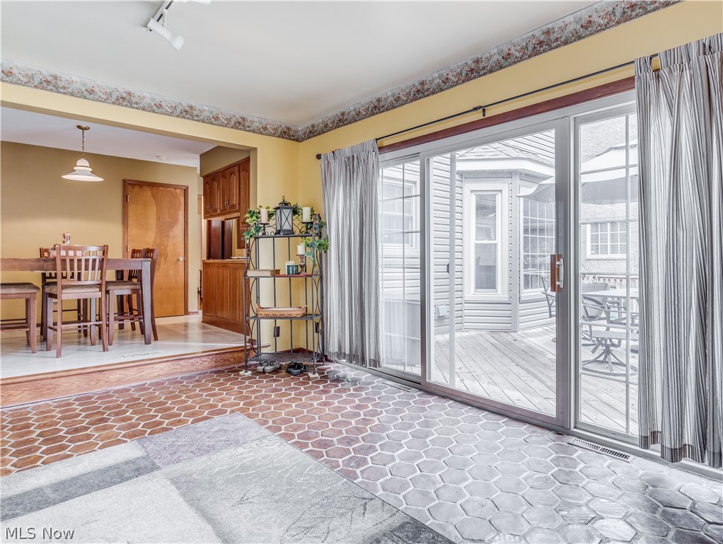 1842 Stabler Road Akron, OH 44313 - Photo 18 of 29 Gallery Image 18