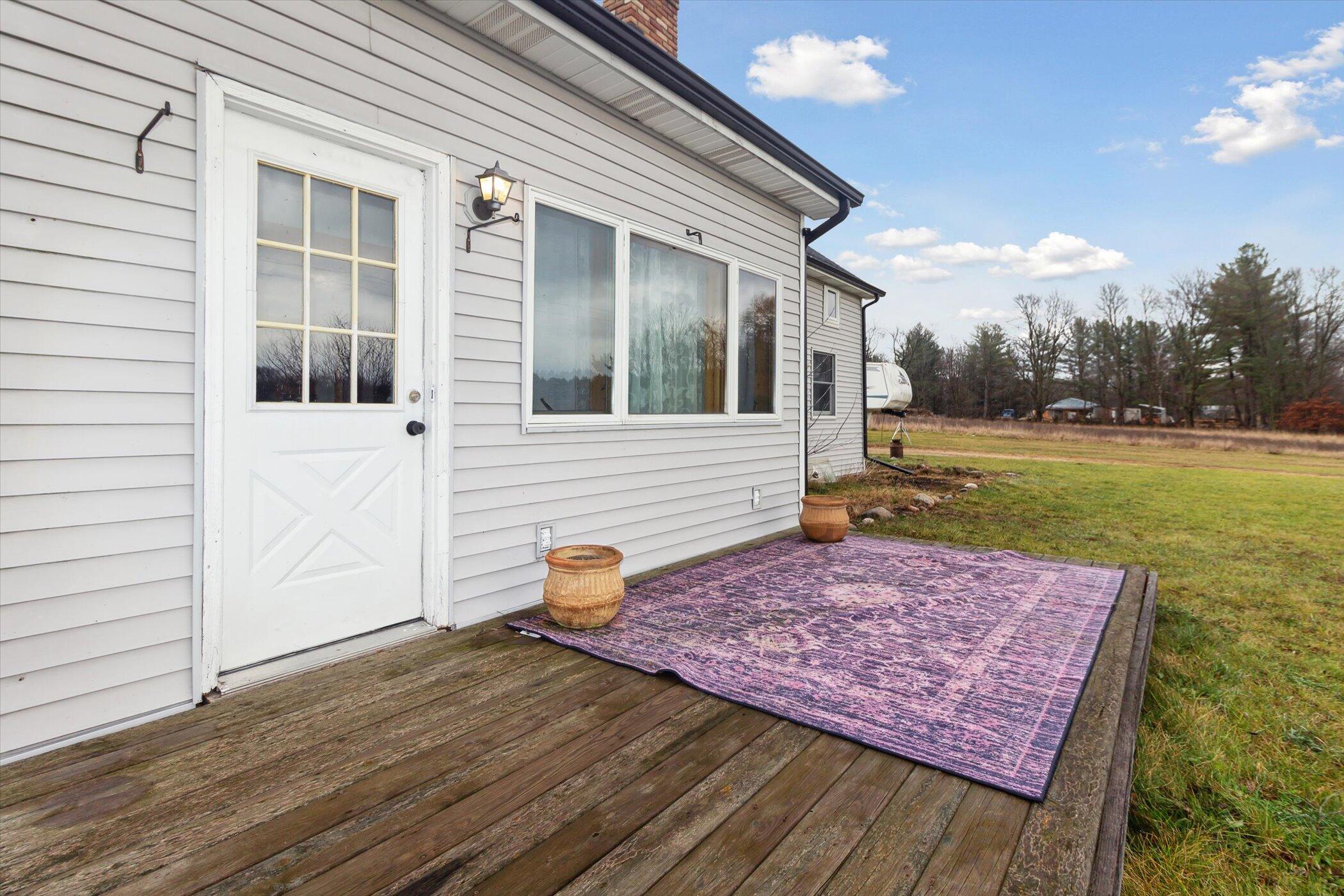 1391 Edgar Road Edmore, MI 48829 - Photo 47 of 55 48-1391-Edgar-Rd-Edmore-MI-48829-WindowS