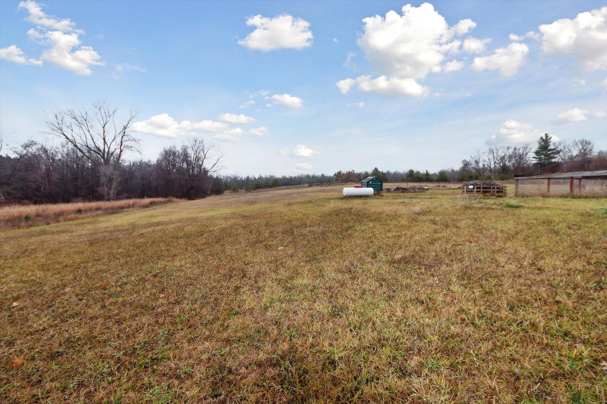 1391 Edgar Road Edmore, MI 48829 - Photo 53 of 55 54-1391-Edgar-Rd-Edmore-MI-48829-WindowS