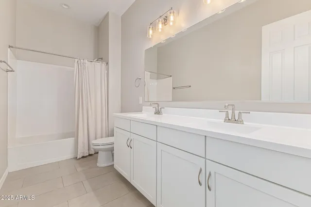 $2,595 | 20108 West Montecito Avenue, Buckeye, AZ 85340