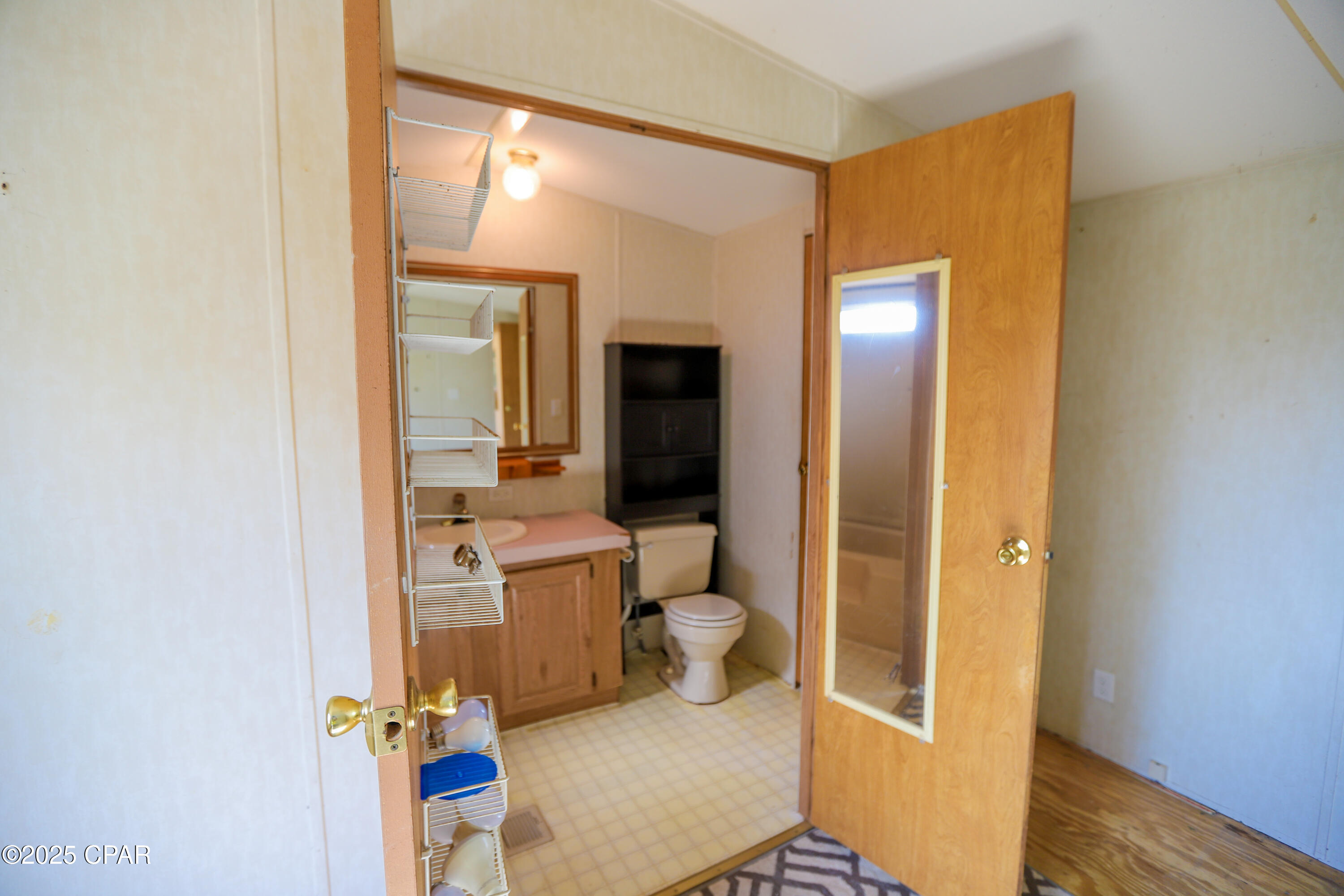 2807 Aries Trail Grand Ridge, FL 32442 - Photo 10 of 16