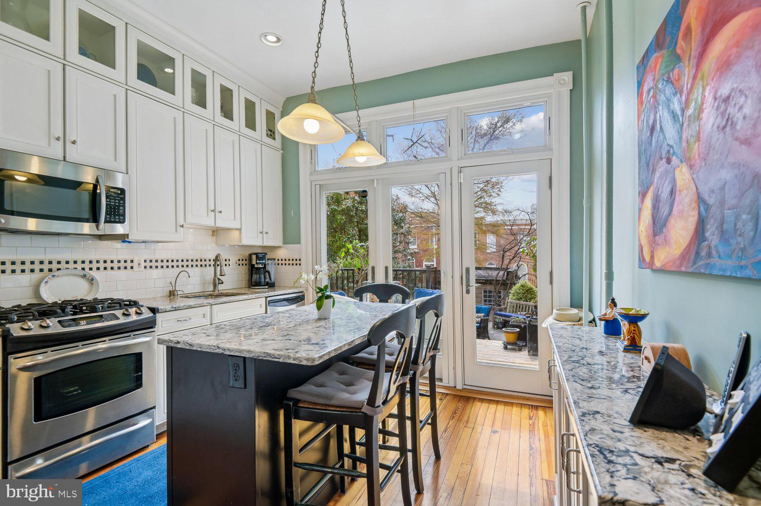 335 Warren Avenue Baltimore, MD 21230 - Photo 18 of 54 Kitchen