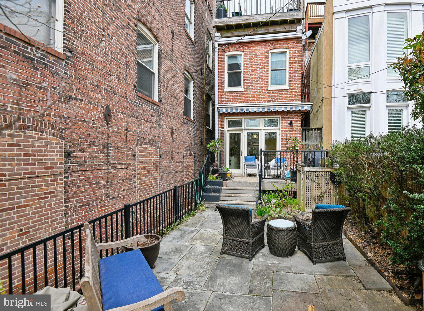 335 Warren Avenue Baltimore, MD 21230 - Photo 46 of 54 Back Elevation