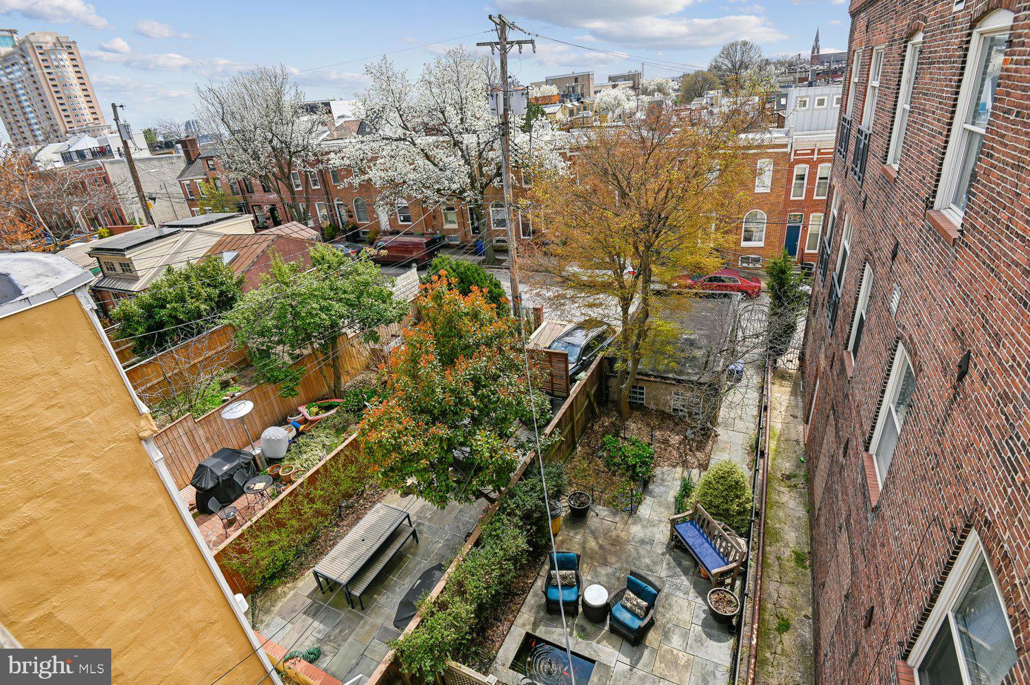 335 Warren Avenue Baltimore, MD 21230 - Photo 6 of 54 with its own private oasis and garage