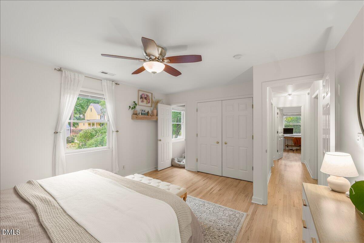 6733 Eastbrook Drive Raleigh, NC 27615 - Photo 12 of 37 09-P1136160-2