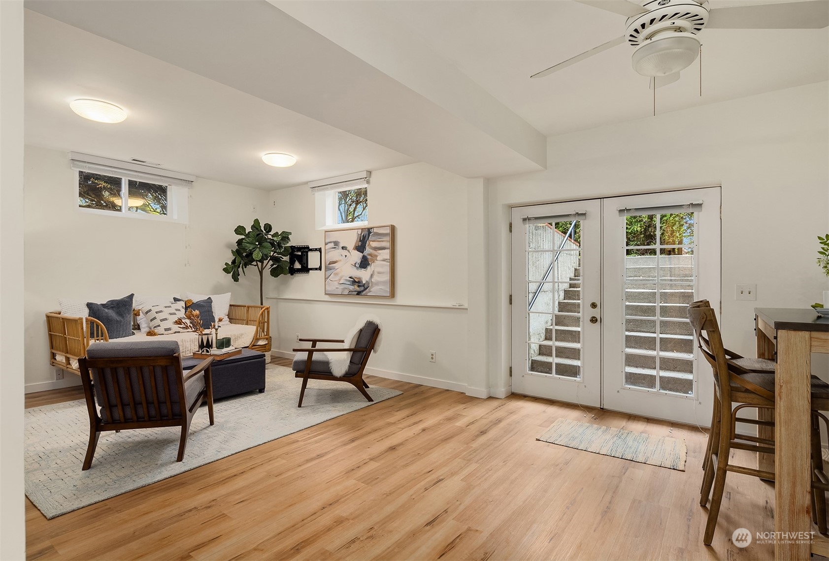 405 240th Street Southwest Bothell, WA 98021 - Photo 21 of 37 a view of a livingroom with furniture and wooden floor