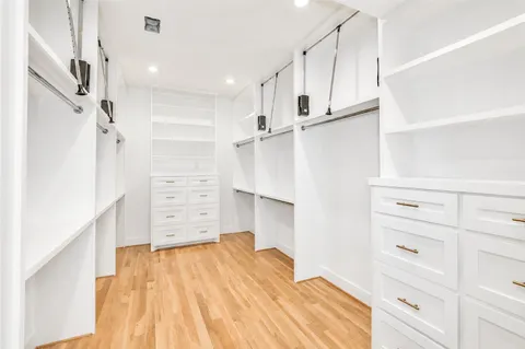 $1,350,000 | 1013 Martin Street, Houston, TX 77018