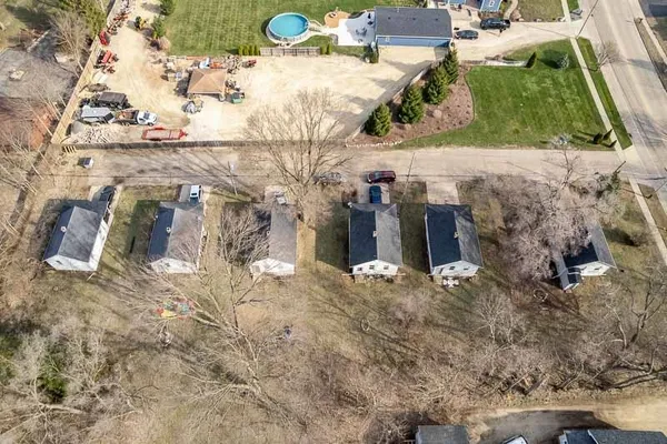 $499,000 | 826-850 Sharpes Court, Beloit, WI 53511