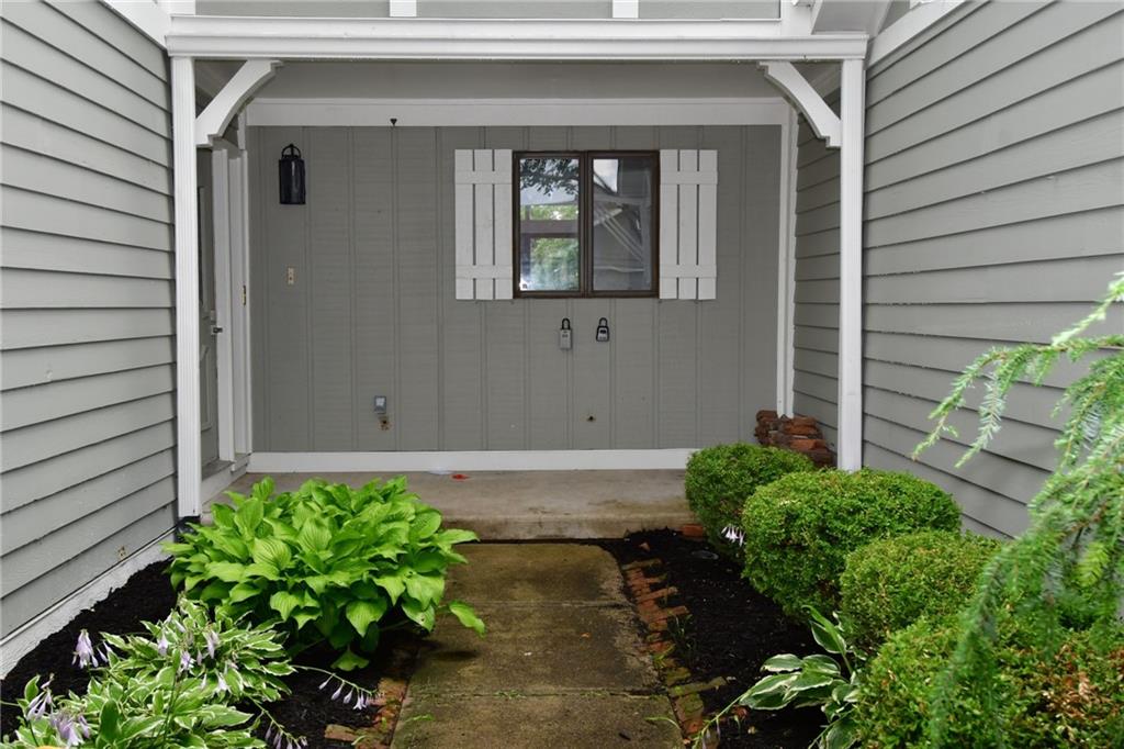 7419 Sylvan Ridge Road Indianapolis, IN 46240 - Photo 4 of 56