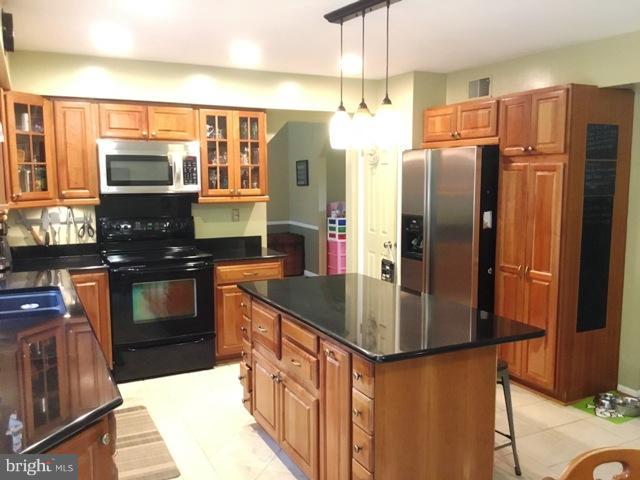 8760 Marshall Corner Road Pomfret, MD 20675 - Photo 8 of 22 Kitchen