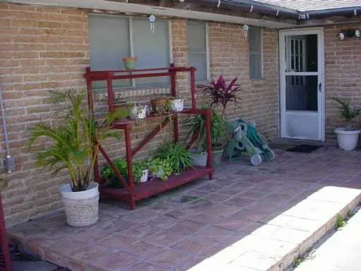 $900 | 121 Carmel Drive, Portland, TX 78374