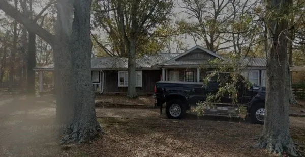 $779,000 | 5729 Jim Crow Road, Flowery Branch, GA 30542