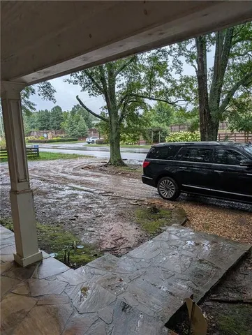 $799,000 | 5729 Jim Crow Road, Flowery Branch, GA 30542