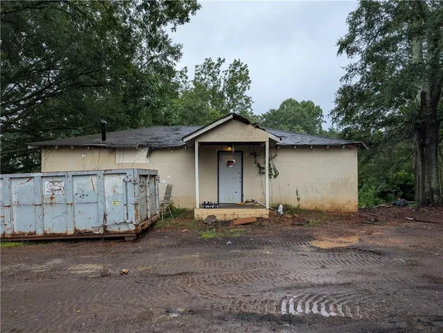 $799,000 | 5729 Jim Crow Road, Flowery Branch, GA 30542