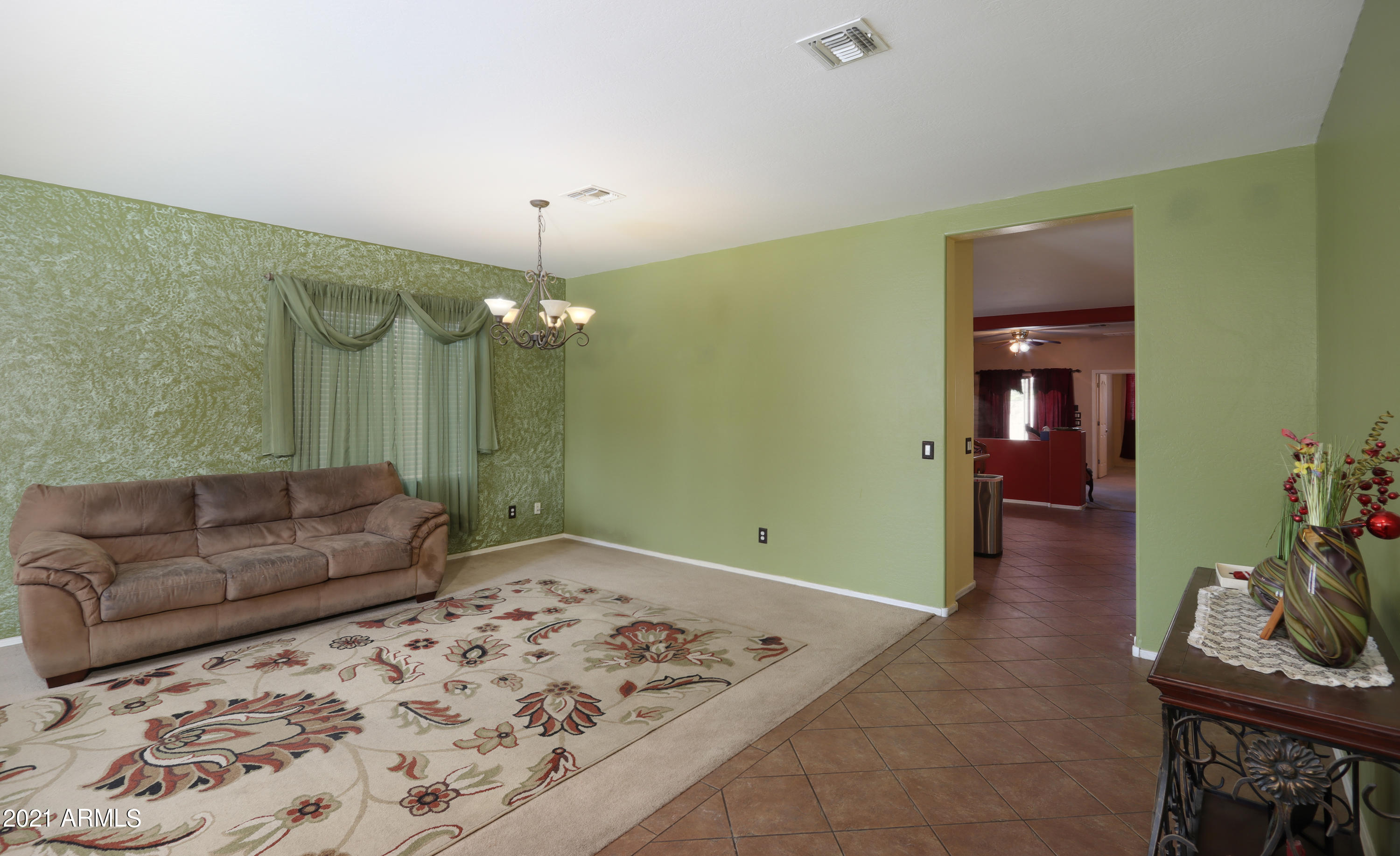 45338 Miramar Road Maricopa, AZ 85139 - Photo 4 of 29 LIVING ROOM