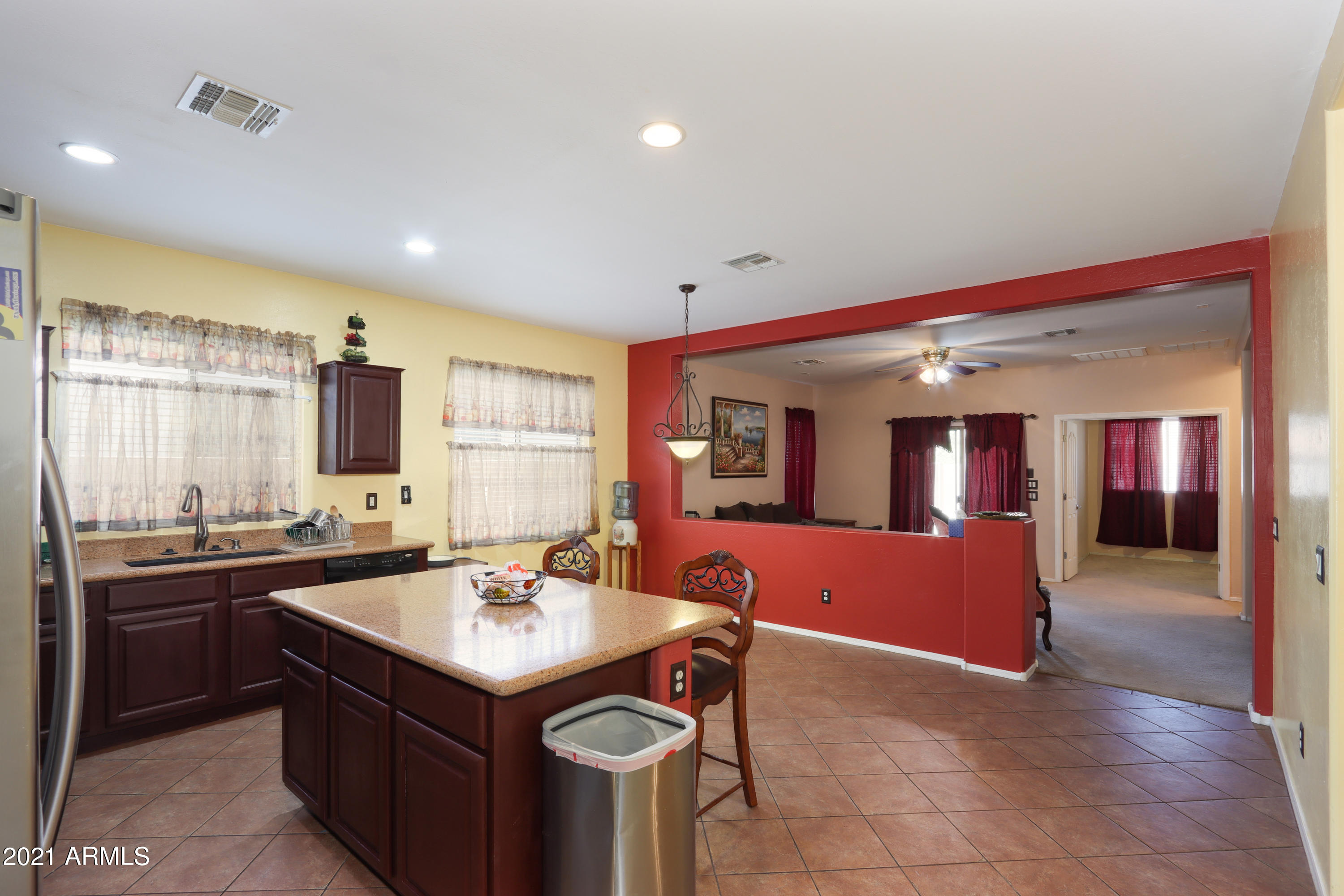 45338 Miramar Road Maricopa, AZ 85139 - Photo 7 of 29 KITCHEN