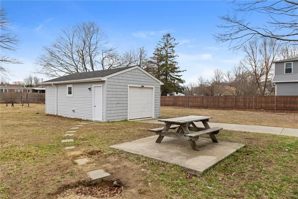 $465,000 | 52 Blake Street, Warwick, RI 02889