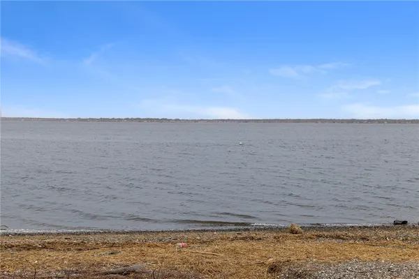 $465,000 | 52 Blake Street, Warwick, RI 02889