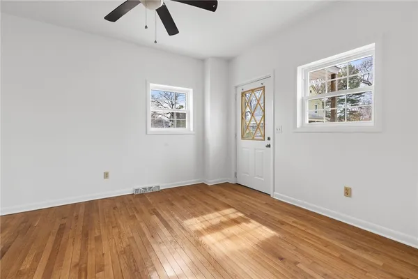 $465,000 | 52 Blake Street, Warwick, RI 02889