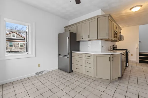 $465,000 | 52 Blake Street, Warwick, RI 02889