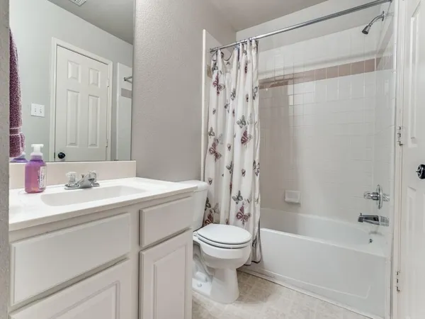 $583,000 | 202 Sweetgum Drive, Murphy, TX 75094