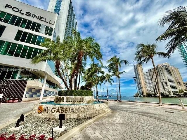 $2,950 | 325 South Biscayne Boulevard, Unit 2924, Miami, FL 33131