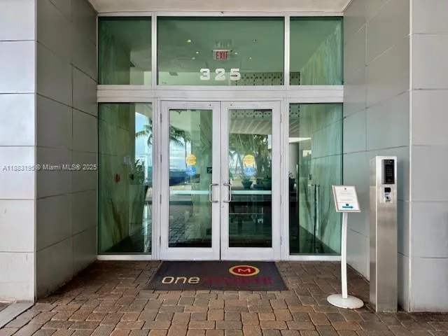 $2,950 | 325 South Biscayne Boulevard, Unit 2924, Miami, FL 33131
