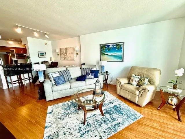 $2,950 | 325 South Biscayne Boulevard, Unit 2924, Miami, FL 33131