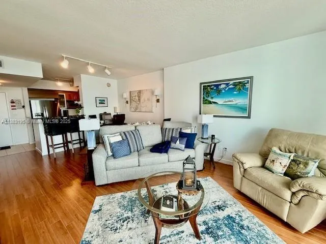 $2,950 | 325 South Biscayne Boulevard, Unit 2924, Miami, FL 33131