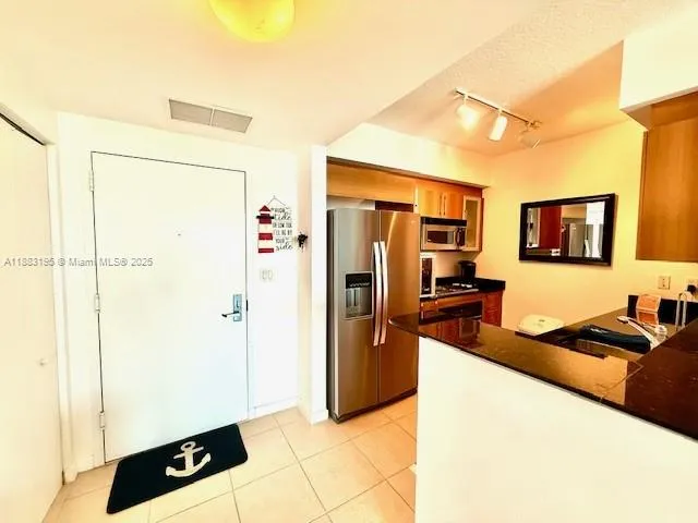 $2,950 | 325 South Biscayne Boulevard, Unit 2924, Miami, FL 33131