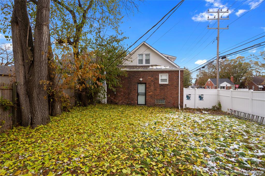 16252 Coyle Street Detroit, MI 48235 - Photo 19 of 24