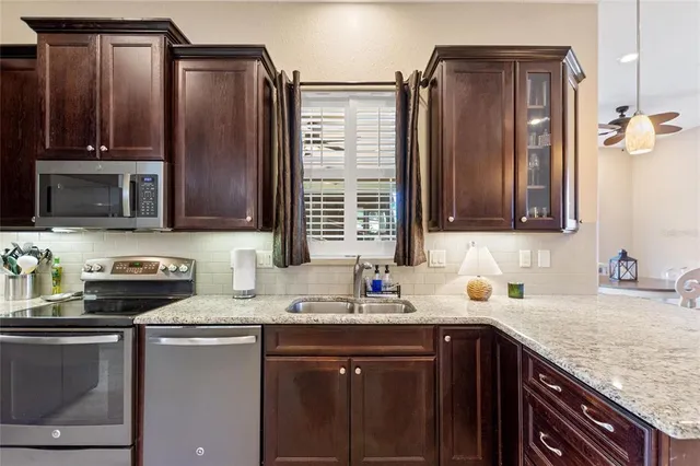 $473,750 | 1030 Crossroads Drive, Polk City, FL 33868