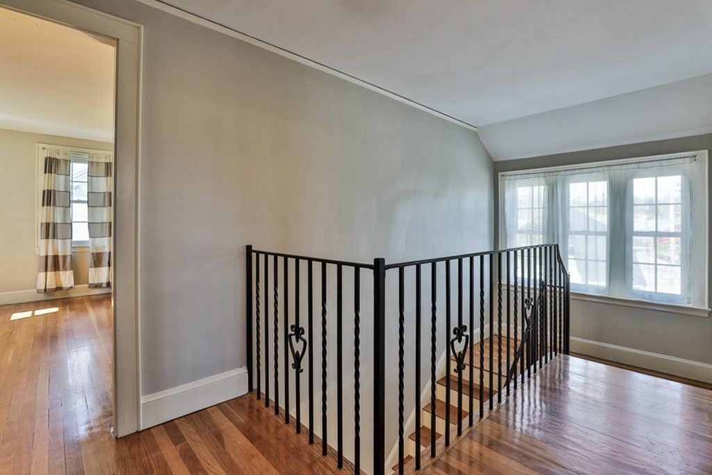 1272 Brook Road Milton, MA 02186 - Photo 24 of 38 Gallery Image 24