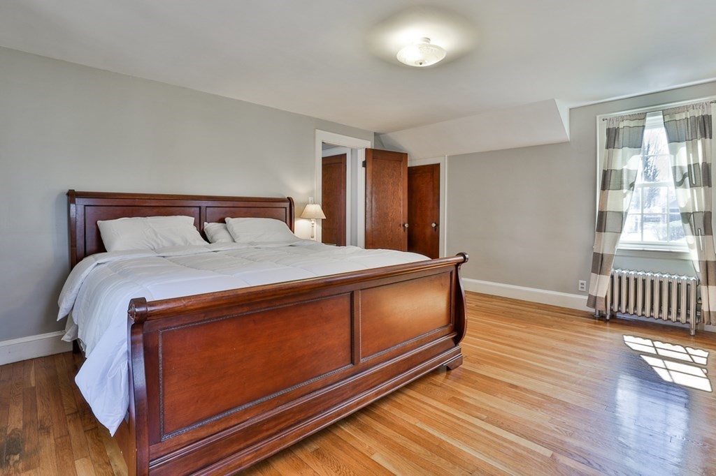 1272 Brook Road Milton, MA 02186 - Photo 28 of 38 Gallery Image 28