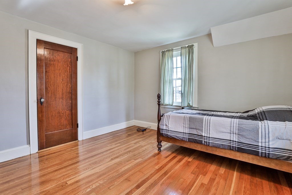 1272 Brook Road Milton, MA 02186 - Photo 30 of 38 Gallery Image 30