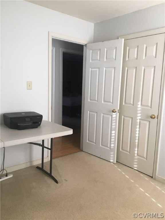 5501 Chatmoss Road Midlothian, VA 23112 - Photo 15 of 29 a view of a room with entryway