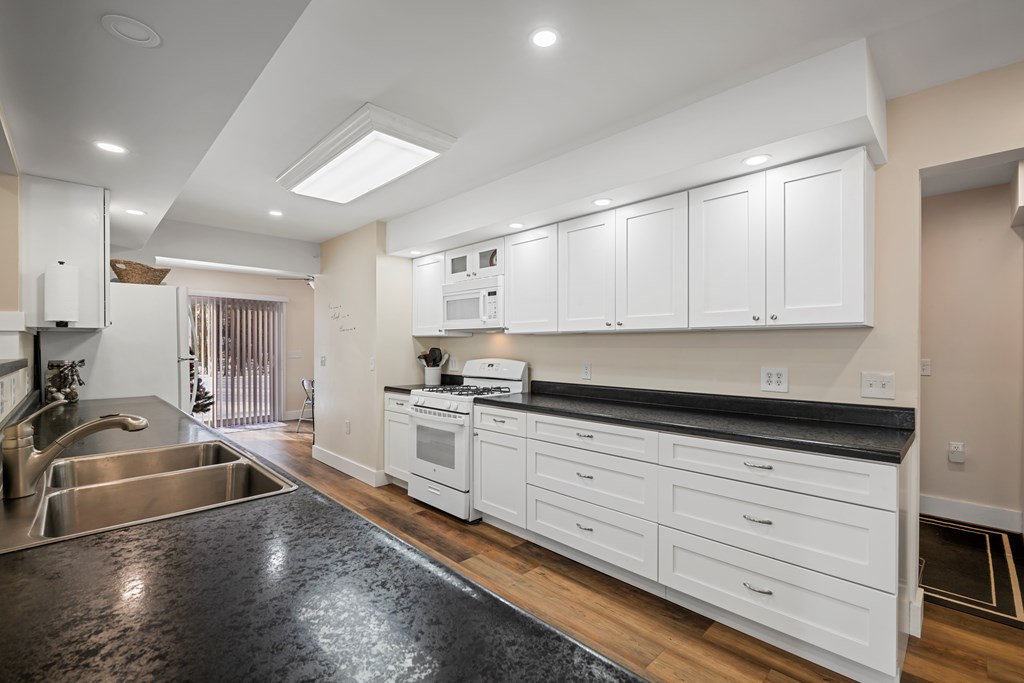 239 Parallel Street Pleasantville, PA 16341 - Photo 5 of 44 Gallery Image 5