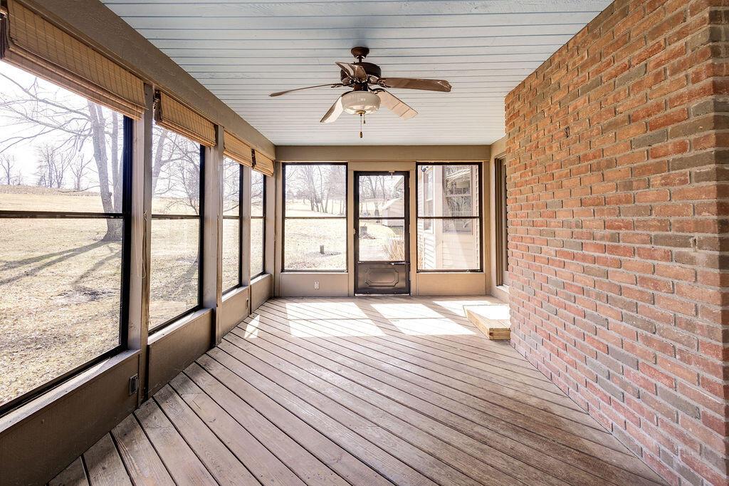 6942 Kinney Road Mount Vernon, OH 43050 - Photo 9 of 44 1-11