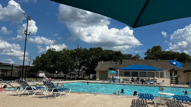 $299,900 | 923 Valley Ranch Drive, Katy, TX 77450