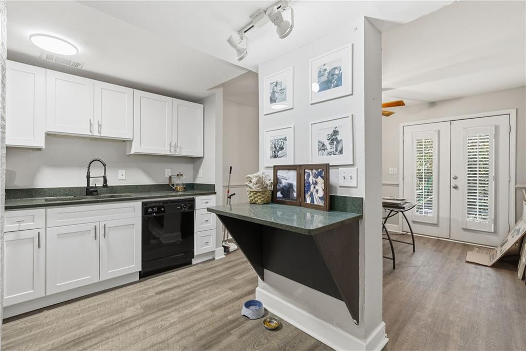 385 Ralph McGill Boulevard Northeast, Unit D Atlanta, GA 30312 - Photo 5 of 43