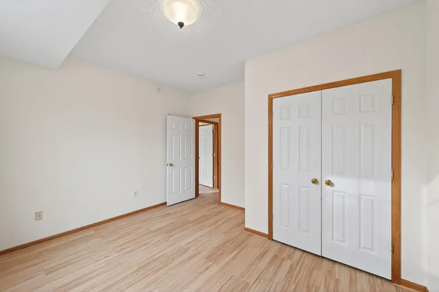 $185,000 | 1776 Maryland Avenue East, Unit 100, St. Paul, MN 55106