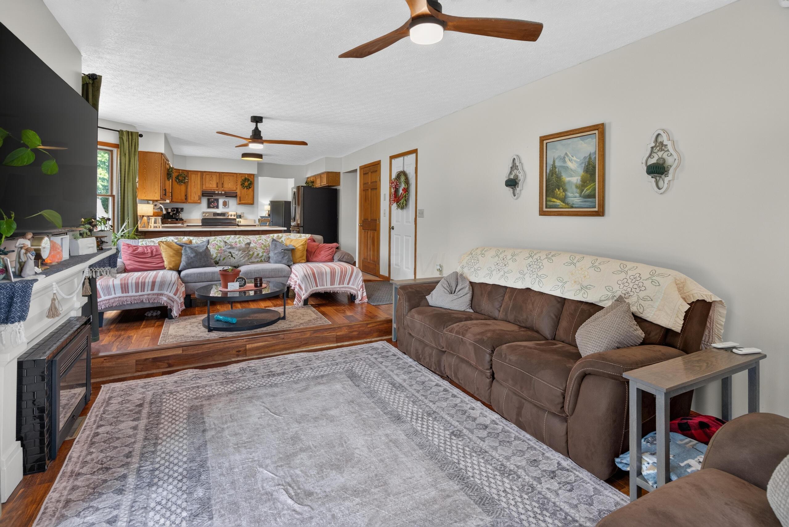 889 Old Elm Road Chillicothe, OH 45601 - Photo 20 of 49 889_Old_Elm_Rd_25