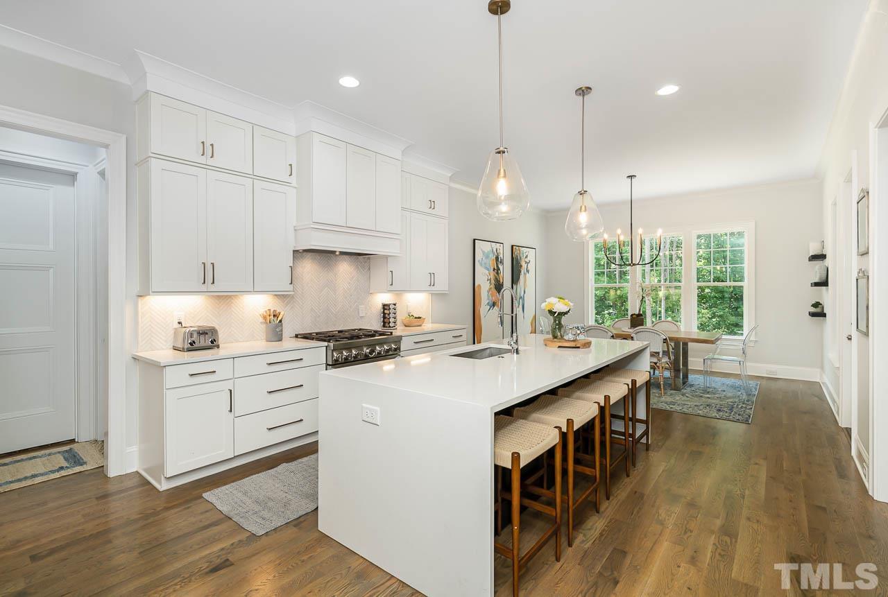 4012 Fencrest Court Raleigh, NC 27613 - Photo 11 of 36
